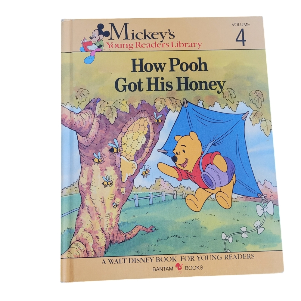 Mickey's Young Readers Library- Volume 4- How Pooh Got Hos Honey- 1990